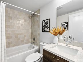 762 NW Holly Street, Issaquah WA 98027