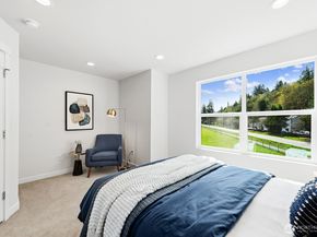762 NW Holly Street, Issaquah WA 98027