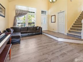 37815 21st Court S, Federal Way WA 98003