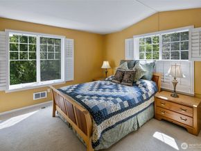 2060 132nd Avenue SE G612, Bellevue WA 98005
