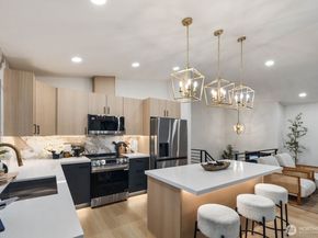 7211 182nd Street SW, Edmonds WA 98026