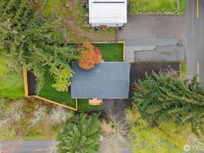 7211 182nd Street SW, Edmonds WA 98026