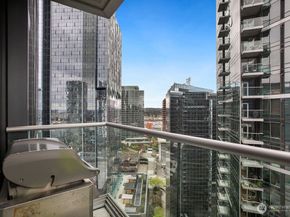 500 106th Avenue NE 2609, Bellevue WA 98004