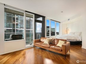 500 106th Avenue NE 2609, Bellevue WA 98004
