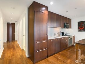 500 106th Avenue NE 2609, Bellevue WA 98004