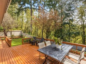 14325 SE 63rd Street, Bellevue WA 98006