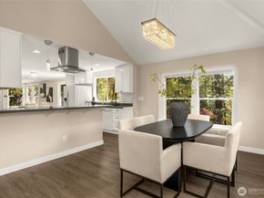 14325 SE 63rd Street, Bellevue WA 98006