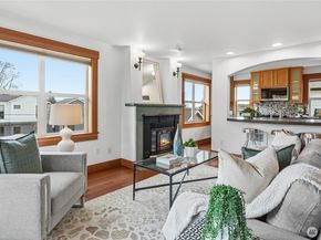 4414 Eastern Avenue N 4418, Seattle WA 98103