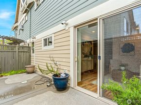 4414 Eastern Avenue N 4418, Seattle WA 98103