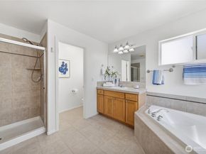 1123 S 36th St., Renton WA 98055