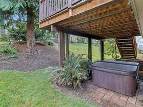 17621 157th Avenue SE, Renton WA 98058