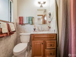 13312 230th Avenue SE, Issaquah WA 98027
