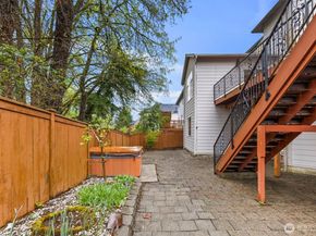 3429 Lincoln Avenue NE, Renton WA 98056