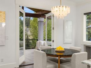 2005 105th Avenue NE, Bellevue WA 98004