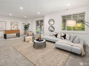 2005 105th Avenue NE, Bellevue WA 98004