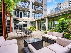 2717 Western Avenue 8020, Seattle WA 98121