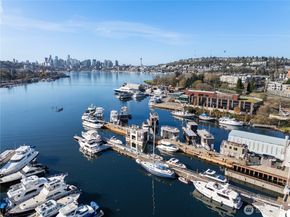 2309 N Northlake Way 13, Seattle WA 98107