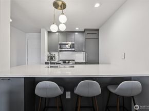 520 2nd Avenue W 409, Seattle WA 98119