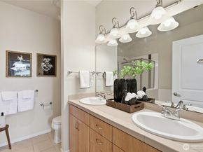 134 Cougar Ridge Road NW 1501, Issaquah WA 98027
