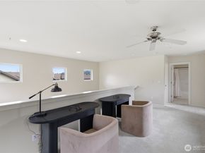 134 Cougar Ridge Road NW 1501, Issaquah WA 98027