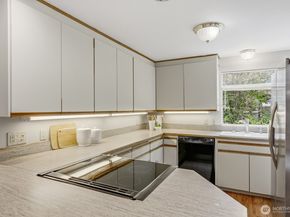 3822 Shelby Road, Lynnwood WA 98087