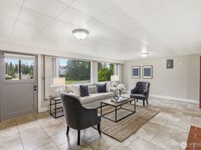 3822 Shelby Road, Lynnwood WA 98087