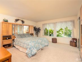 6 A Saratoga Drive, Hat Island WA 98206