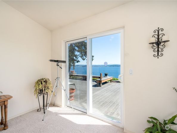 6 A Saratoga Drive, Hat Island WA 98206