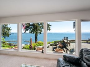 6 A Saratoga Drive, Hat Island WA 98206