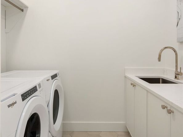 14315 NE 148th Place 6B, Woodinville WA 98072