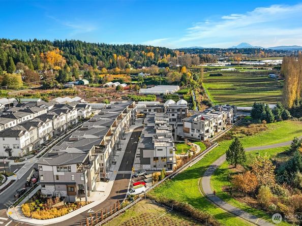 14315 NE 148th Place 6B, Woodinville WA 98072