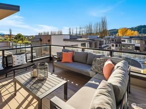 14315 NE 148th Place 6B, Woodinville WA 98072