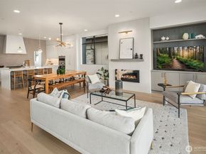 14315 NE 148th Place 6B, Woodinville WA 98072