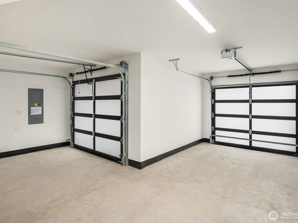 14315 NE 148th Place 6B, Woodinville WA 98072