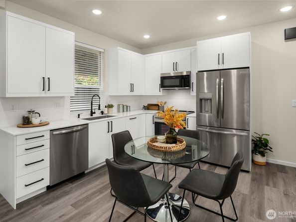 1470 B 21st Avenue, Seattle WA 98122