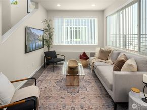 1470 B 21st Avenue, Seattle WA 98122
