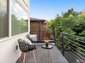 1470 B 21st Avenue, Seattle WA 98122
