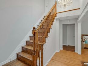 1082 Palisade Avenue, Fort Lee NJ 07024