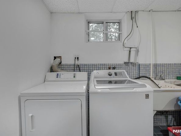 1082 Palisade Avenue, Fort Lee NJ 07024