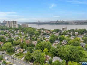 1082 Palisade Avenue, Fort Lee NJ 07024