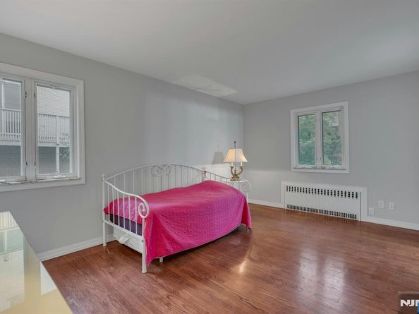 1082 Palisade Avenue, Fort Lee NJ 07024