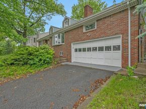 1082 Palisade Avenue, Fort Lee NJ 07024