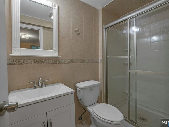 1082 Palisade Avenue, Fort Lee NJ 07024