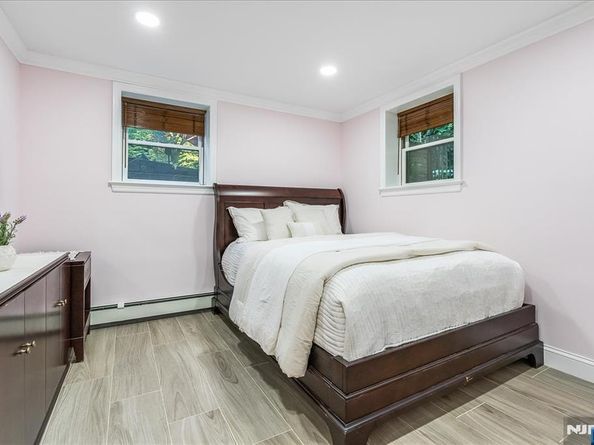241 Lyncrest Road, Englewood Cliffs NJ 07632