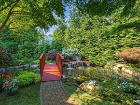 241 Lyncrest Road, Englewood Cliffs NJ 07632