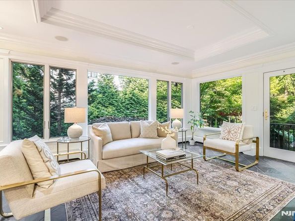 241 Lyncrest Road, Englewood Cliffs NJ 07632