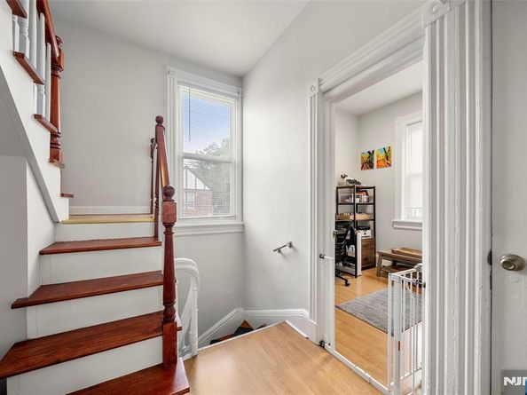 455 Broad Avenue, Leonia NJ 07605