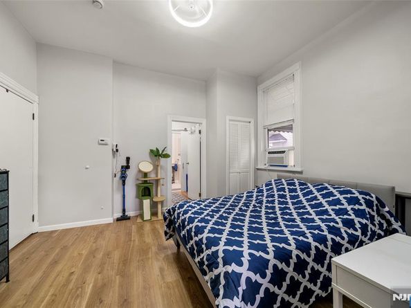 455 Broad Avenue, Leonia NJ 07605