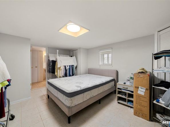 455 Broad Avenue, Leonia NJ 07605