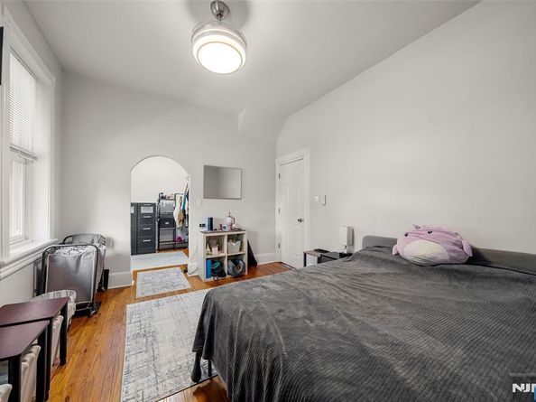 455 Broad Avenue, Leonia NJ 07605